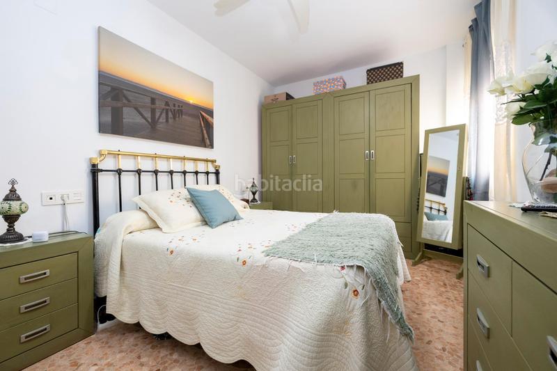 Foto b94f8052-7fa7-408f-937f-44feef420564. Attico in calle alonso de ojeda 60 in Residencial Triana - Barrio Alto Gabias (Las)