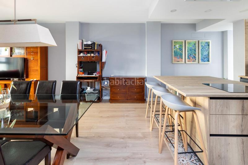 Foto 4c761dc5-2709-4f11-b9de-41476bd721e3. Pis a calle pintor velázquez 45 a Camino de Ronda Granada