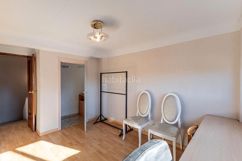 Foto 6a170971-f2e7-46ec-9f38-085fddc8ce9c. Casa adossada a calle cardenal parrado 57 a San Francisco Javier Granada