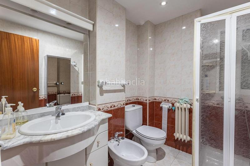 Foto cc07a109-5b6d-4005-a0c0-094036652531. Appartamento con riscaldamento in Pajaritos Granada