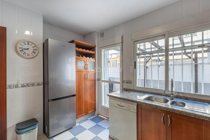 Foto e7fe5eb6-60db-4f93-98c8-d8a91c4fce59. Maison dans plaza rio darro 4 dans Cúllar Vega