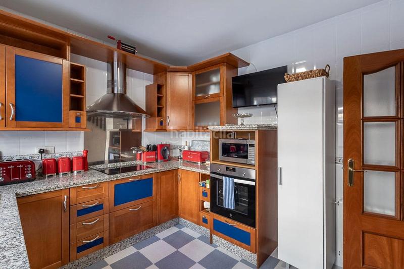 Foto f58ad9b3-93de-4d85-be65-ed4526c76c3b. Maison dans plaza rio darro 4 dans Cúllar Vega