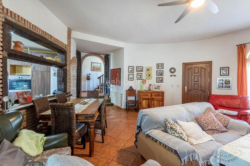 Foto 1a2b79ab-4feb-4b09-b932-24c6cce5157d. Chalet in calle arache 28 in Residencial Triana - Barrio Alto Gabias (Las)