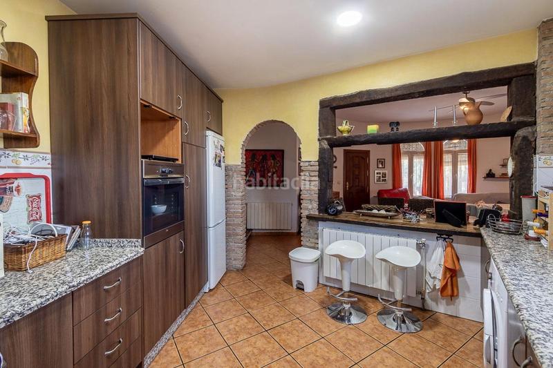 Foto 7de7b90a-2b0e-420a-aba1-a4ff4a55f630. Chalet in calle arache 28 in Residencial Triana - Barrio Alto Gabias (Las)