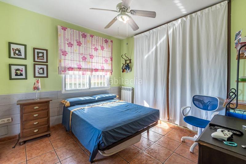 Foto b6085590-1872-4cb9-a7f0-7c91b47b2059. Chalet in calle arache 28 in Residencial Triana - Barrio Alto Gabias (Las)