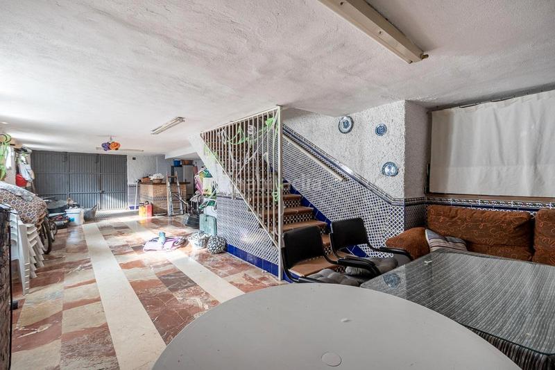 Foto bffcd937-35da-4a75-ad40-1ec848195fb9. Chalet in calle arache 28 in Residencial Triana - Barrio Alto Gabias (Las)