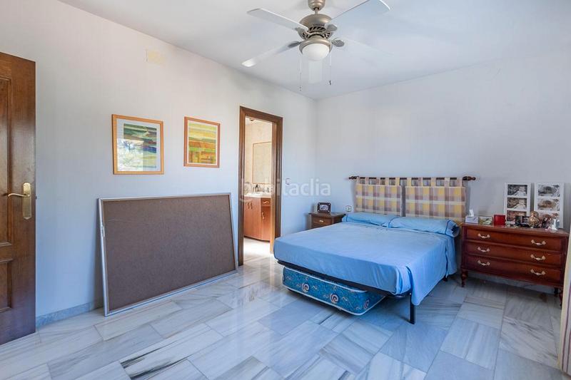 Foto d2126def-2189-4250-bf76-a92a625d1db2. Chalet in calle arache 28 in Residencial Triana - Barrio Alto Gabias (Las)