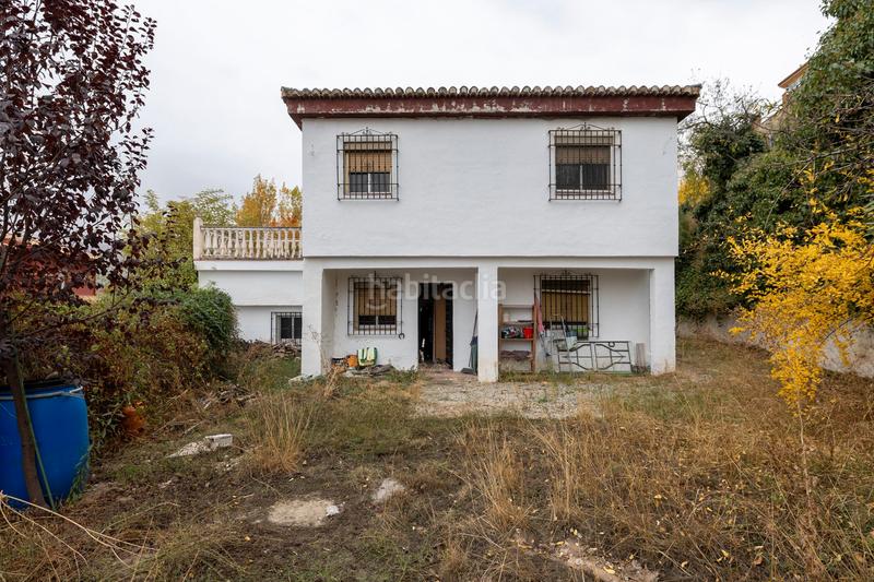 Foto caf1f988-e6cb-4a63-b04d-b02e49781d71. Masia a avenida emilio muñoz 5 a Dílar