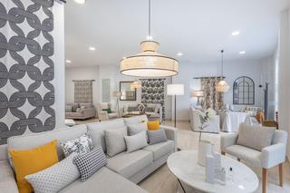 Edificio en Calle frailes 14. Se vende edificio completo de tres plantas-ideal para inversion