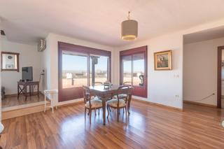 Attique  Calle granada 23. Se vende espectacular atico con grande terraza de 150 m2 en armi