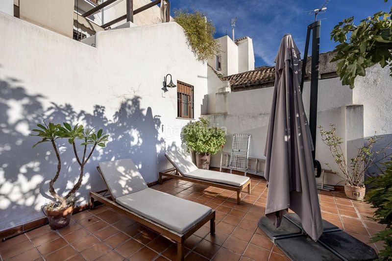Foto b13c6c28-b894-408a-bc30-d3741fe324de. Casa a calle pernaleros bajo 46 a San Ildefonso Granada