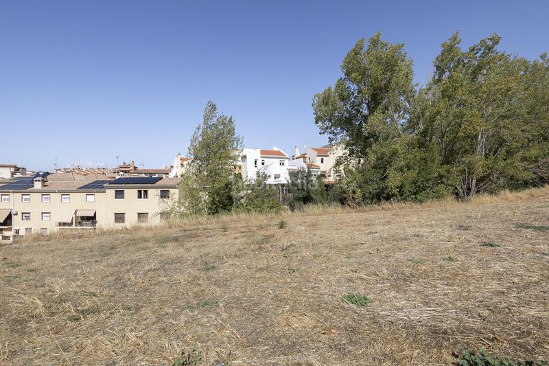 Foto 64e2f3db-7969-4c8b-ad4c-feb057e39302. Terreno residencial en cuesta de viznar 6a se vende terreno urbano para construir urbanización en el corazon _granada en Alfacar