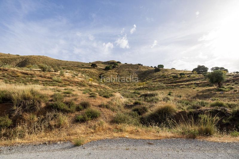 Foto edda73bd-17c0-4a93-b3c5-f59b8c279c4e. Finca rústica a calle emilio aragon 12 a Monachil pueblo Monachil