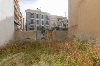 Terreny residencial a Plaza javier de burgos 4. Se vende parcela para construir vivienda en motril_granada