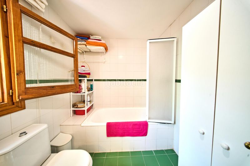 Foto d8c47a6b-c09d-4b8e-aa06-fbefab41521d. Chalet in calle borgoña 29 in Villa de Otura