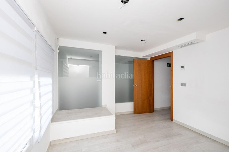 Foto e8d871e4-9851-4f77-a170-3df768a267ae. Business premise in calle pianista pepita bustamante 9 in Granada
