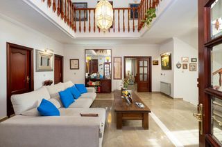 Chalet in Avenida de los alamos 103. Se vende villa/ chalet de lujo en atarfe_granada