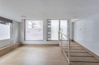 Local Comercial a Calle Martín Bohórquez 20