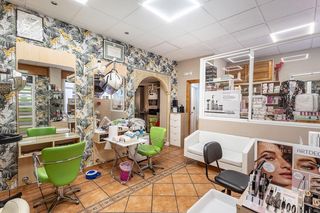 Local Comercial a Plaza de san juan de letrán 3. Se vende excelente local comercial en san juan de letran_granada