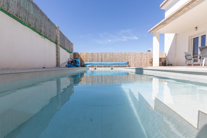 Foto 9f7f5dc4-9439-4a7e-ab08-b87a441bc57d. Xalet amb calefacció piscina a Padul