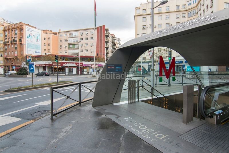 Foto f8608152-d704-4300-8585-784cb8601352. Parking coche en calle recogidas 58 se vende garaje en recogidas_ centro en Granada