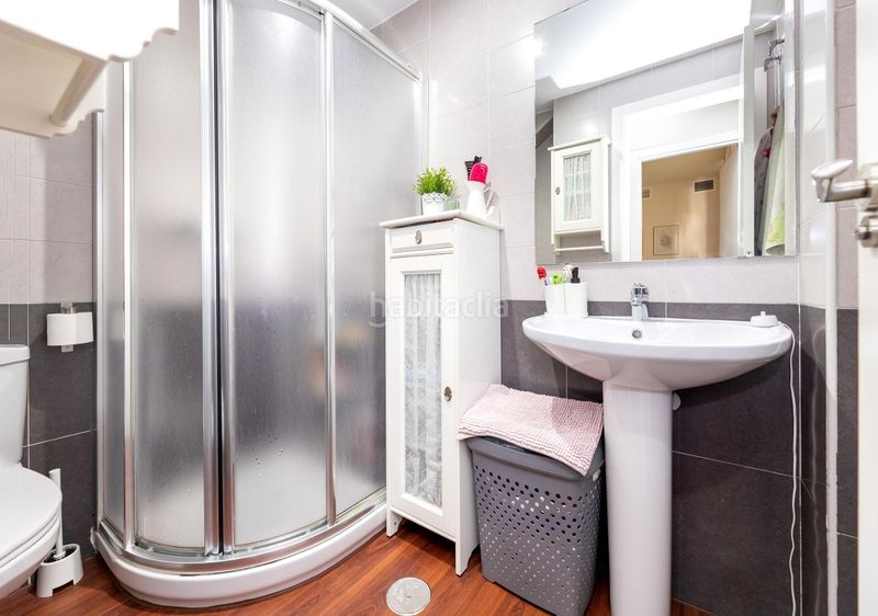 Foto 3c338f38-e1eb-474b-aad7-7d2a44a27b02. Dúplex a calle gardenia 19 a Albolote