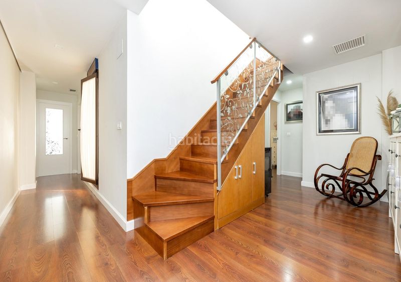 Foto ca2a6229-e4f3-4f24-9eed-654ab5c07a4f. Dúplex a calle gardenia 19 a Albolote