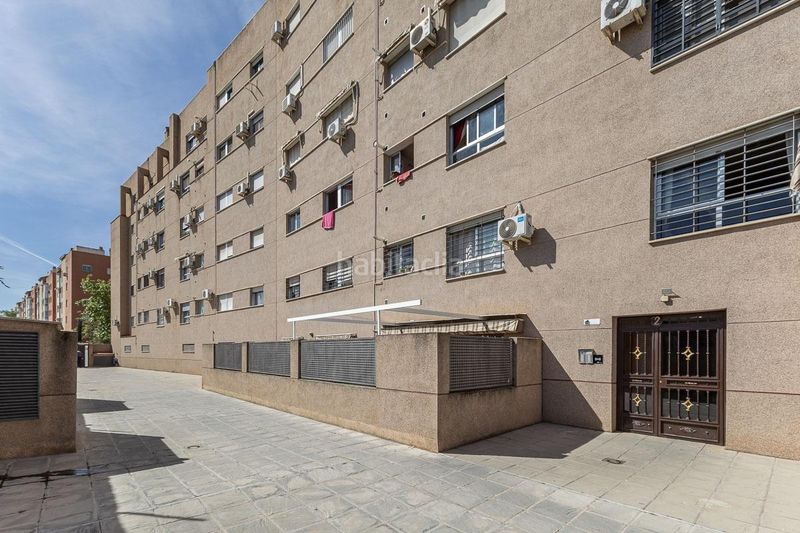 Foto a59dc5cd-a0d6-4811-9d9d-d3b14737b9b6. Pis a calle gobernador pedro temboury 31 a Joaquina Eguaras Granada