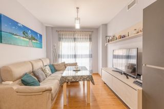 Piso  Calle alcaparra 6. ¡se vende fantástico piso muy luminoso con garaje y trastero inc