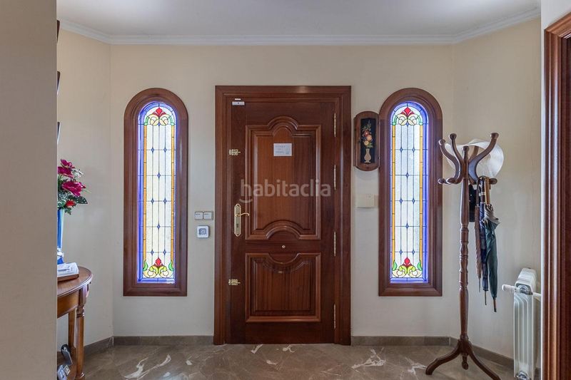 Foto c99e5c9c-7865-401d-8321-1036674817bf. Chalet in mariana pineda 2 in Cájar