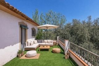 Chalet  Calle alegre 11. Se vende chalet con la pisicina privada a la entrada de dilar_gr