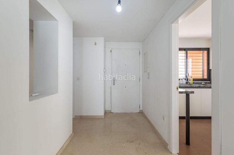 Foto 27841bab-a81d-427f-bd0d-ad5910724207. Casa adossada a calle majuelo 29 a Albolote