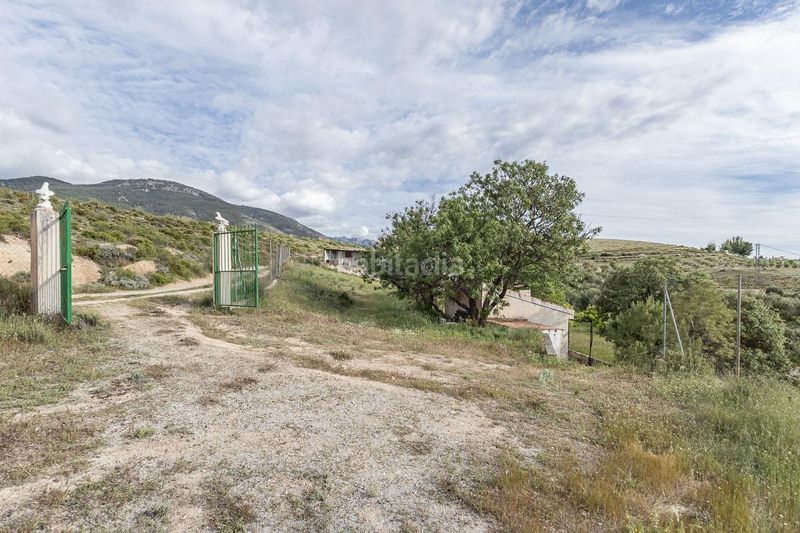 Foto ae351c2b-c56f-4dd7-a6ee-17f7fcb81da6. Finca rústica a calle emilio aragon 12 a Monachil pueblo Monachil