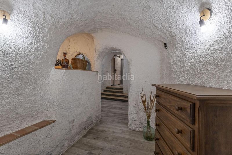 Foto bd7b9fc6-eca4-49b3-834e-a0b96a1bb642. Casa a cuesta de san antonio 33 a San Ildefonso Granada