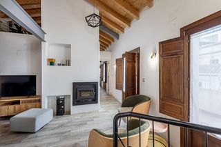 House in Cuesta de san antonio 33