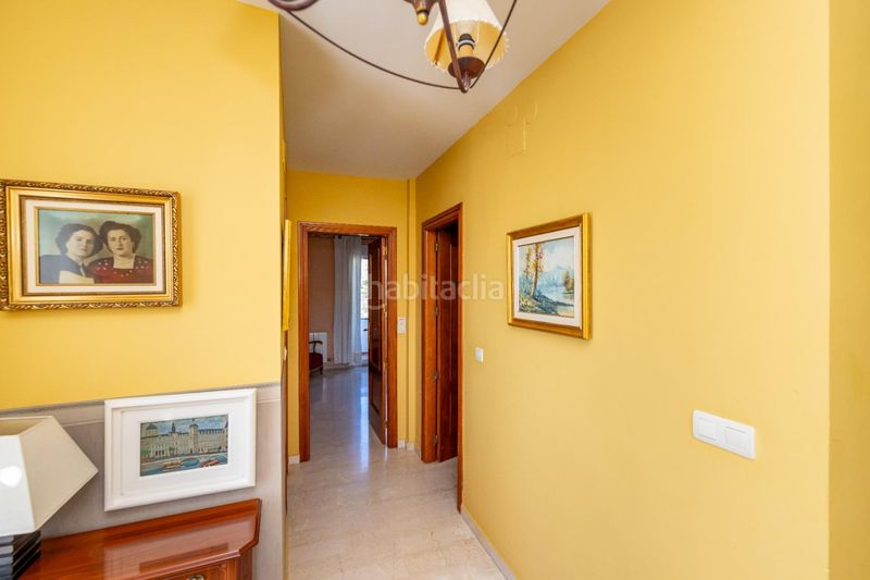 Foto b3977db3-201a-4e3f-b044-e0ef964789bf. Casa a calle cosmos 46 a Barrio de la Vega Monachil