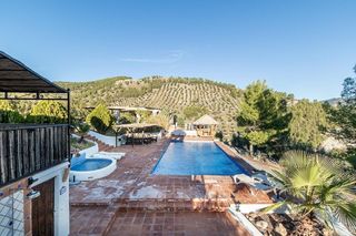 Chalet  Carretera alcaudete 38. Se vende villa de lujo en alcaudete_granada