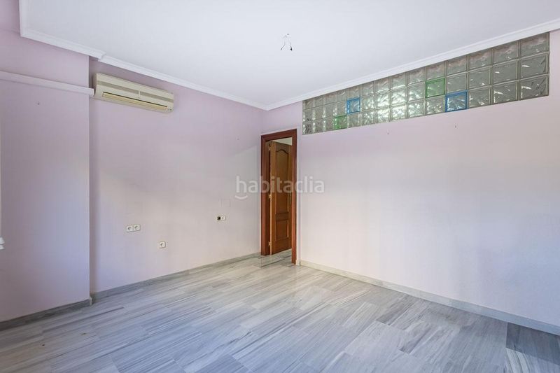 Foto e58060c8-66c4-4057-9ce6-23f1a27ceafd. Piso en calle río tajo 24 se vende amplio piso en zona de los rios _granada en Motril