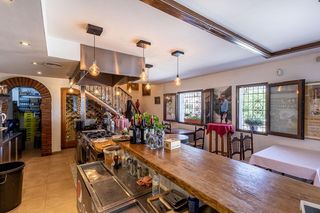 Casa a Camino del sacromonte 101. Se vende casa ! propiedad única en camino del sacromonte con vis