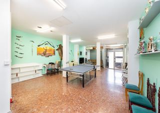 Local Comercial a Calle cerezo 5a. Se vende local comercial con 100m2 en la zubia_granada