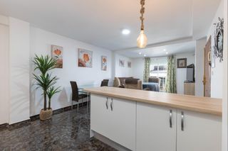 Penthouse in Calle laureado lópez muñoz 19. Se vende ático reformado con ascensor, terraza y chimenea, listo