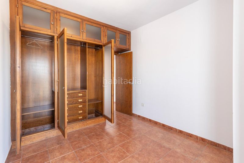 Foto d5d84112-6e55-45a6-be0c-91718142b301. Tríplex a calle españa 28 a Cájar