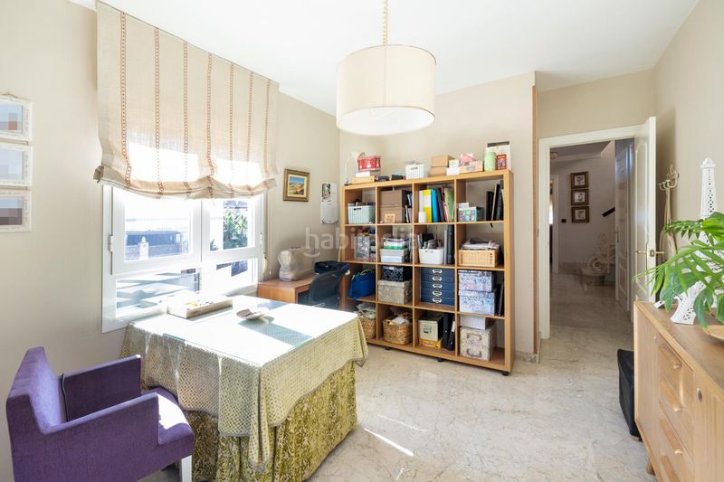 Foto 16b78d29-b1fd-46ff-bd43-f0de324f96ee. Chalet en calle infanta elena 19 se vende magnífico chalet en urb. sueños de cadima, alhendin en Alhendín