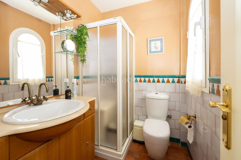 Foto 51988de2-a11d-4828-9eae-346514652429. Chalet en calle infanta elena 19 se vende magnífico chalet en urb. sueños de cadima, alhendin en Alhendín