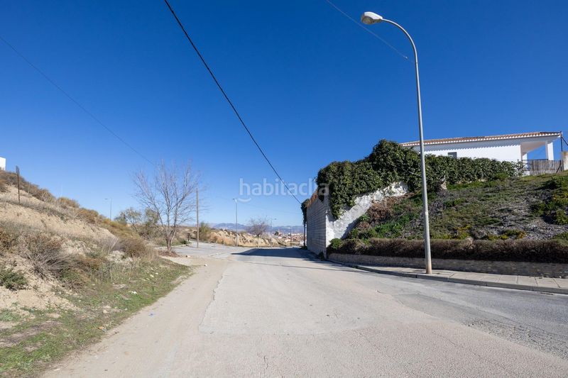 Foto d173b732-62c3-4d3b-abe9-fac2e79f96cd. Chalet en calle infanta elena 19 se vende magnífico chalet en urb. sueños de cadima, alhendin en Alhendín