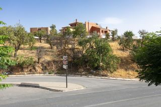 Terreny residencial a Calle keops 49. Se vende parcela urbana en otura_granada