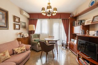 Appartement à Calle granada 11. Se vende amplio y luminoso piso en albolote junto al metro de al