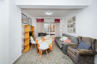 Flat in Calle delfín 62. ???se vende piso con espectacular terraza privada en la chana_gr