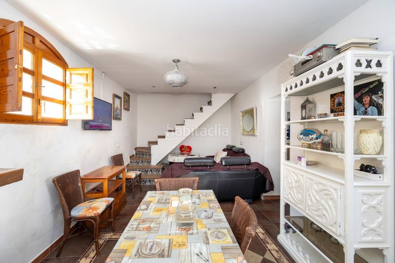 Foto b11d608e-e921-4bc7-8345-112f021fcc2b. Casa adosada en n/a se vende casa adosada en el barrio del sacromonte_ en Granada