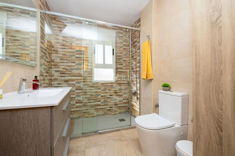 Foto 7c212730-2104-4590-91a0-c154d3117203. Casa adosada en avenida san marcos 7b se vende amplia y preciosa casa lista para entrar a vivir!! _las gabias_granada en Gabias (Las)